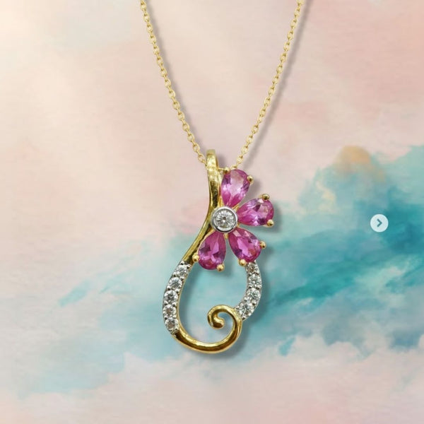 Natural Half Flower 4 Petal Pendent in Diamond