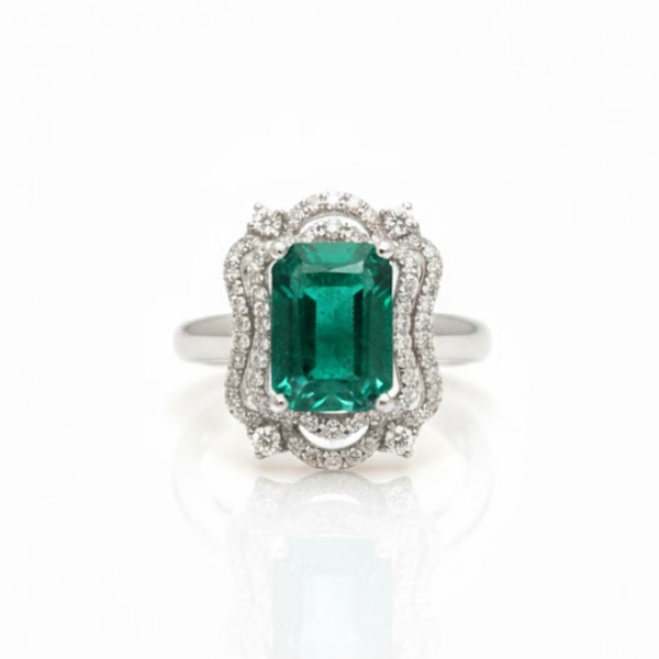 Cushion Emerald Solitaire with Pavé Lab Grown Diamond Split Band