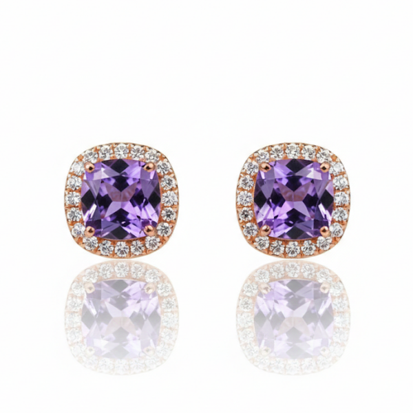 Royal Blue Sapphire Center with Oval Emerald Shoulders in White Gold