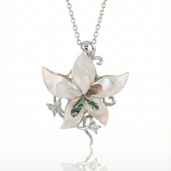 Natural Star 5 Petal Seap Pendant