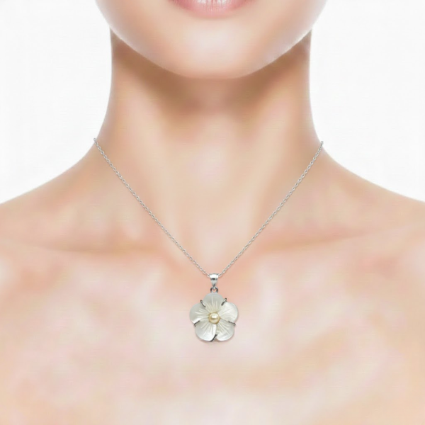 Flower Cut Natural Seap Pendent