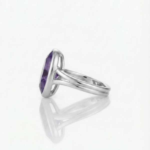 Oval Amethyst Bezel Ring
