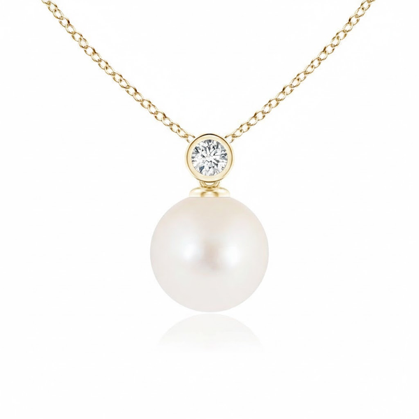 Freshwater Pearl Solitaire Pendant in 14K Yellow Gold with Bezel-Set Diamond