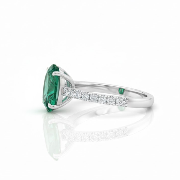 Classic Oval Emerald with Brilliant Pavé Accents Lab Grown