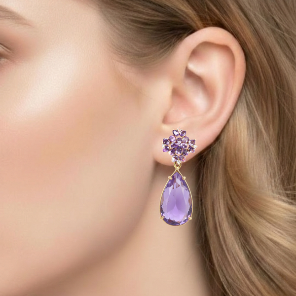 Royal Blue Sapphire Center with Oval Emerald Shoulders in White Gold