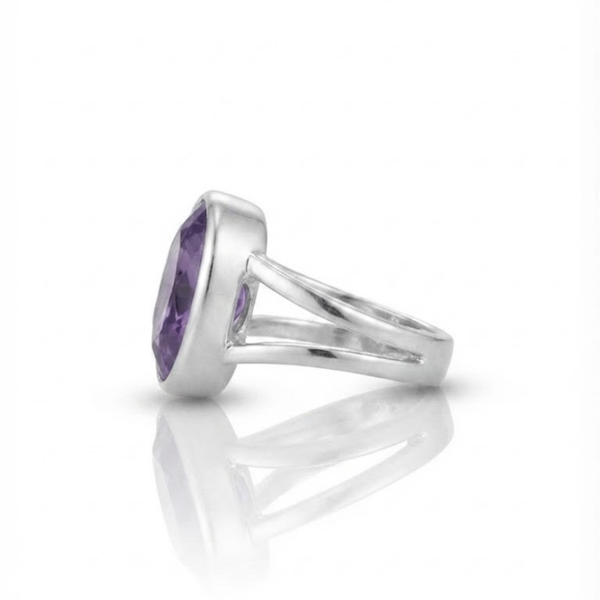 Oval Amethyst Split-Shank Ring