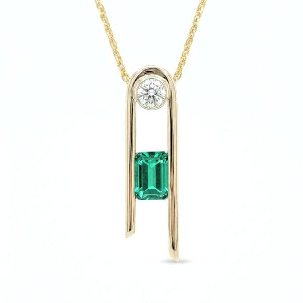 Natural Emerald With Diamond Luxury Pendent